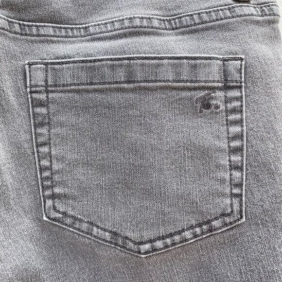 Two by Vince Camuto Women's Washed Grey Stretch Skinny Jeans Size 4 - Picture 8 of 9